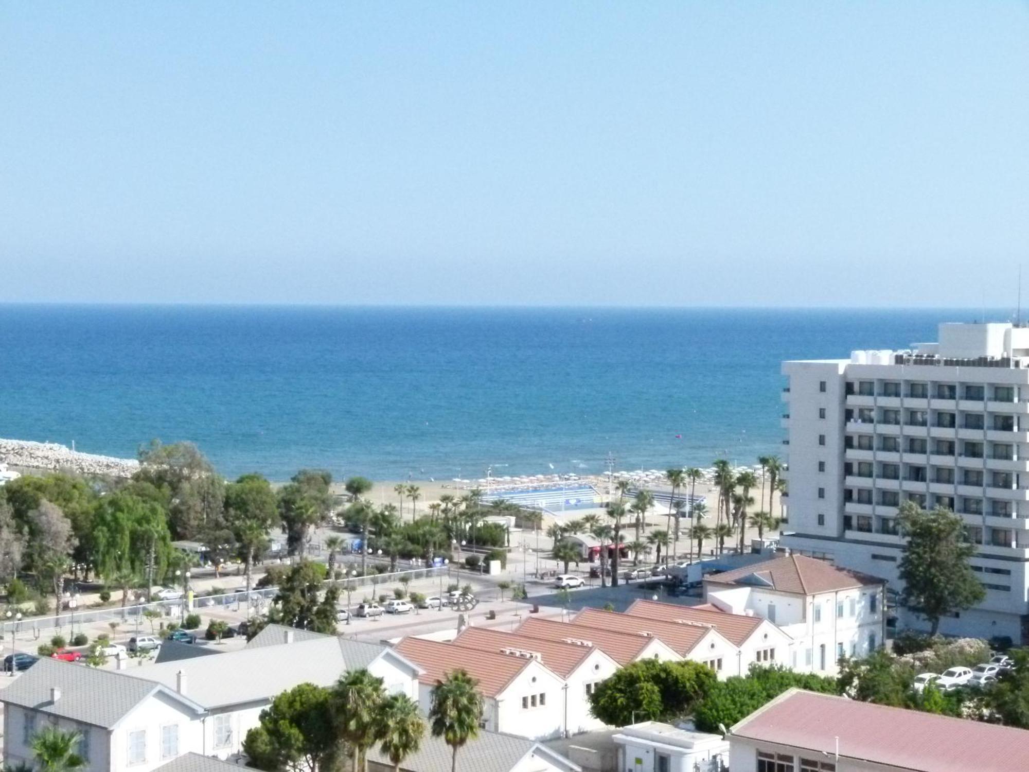 Aphrodite Heights Larnaca Exterior photo