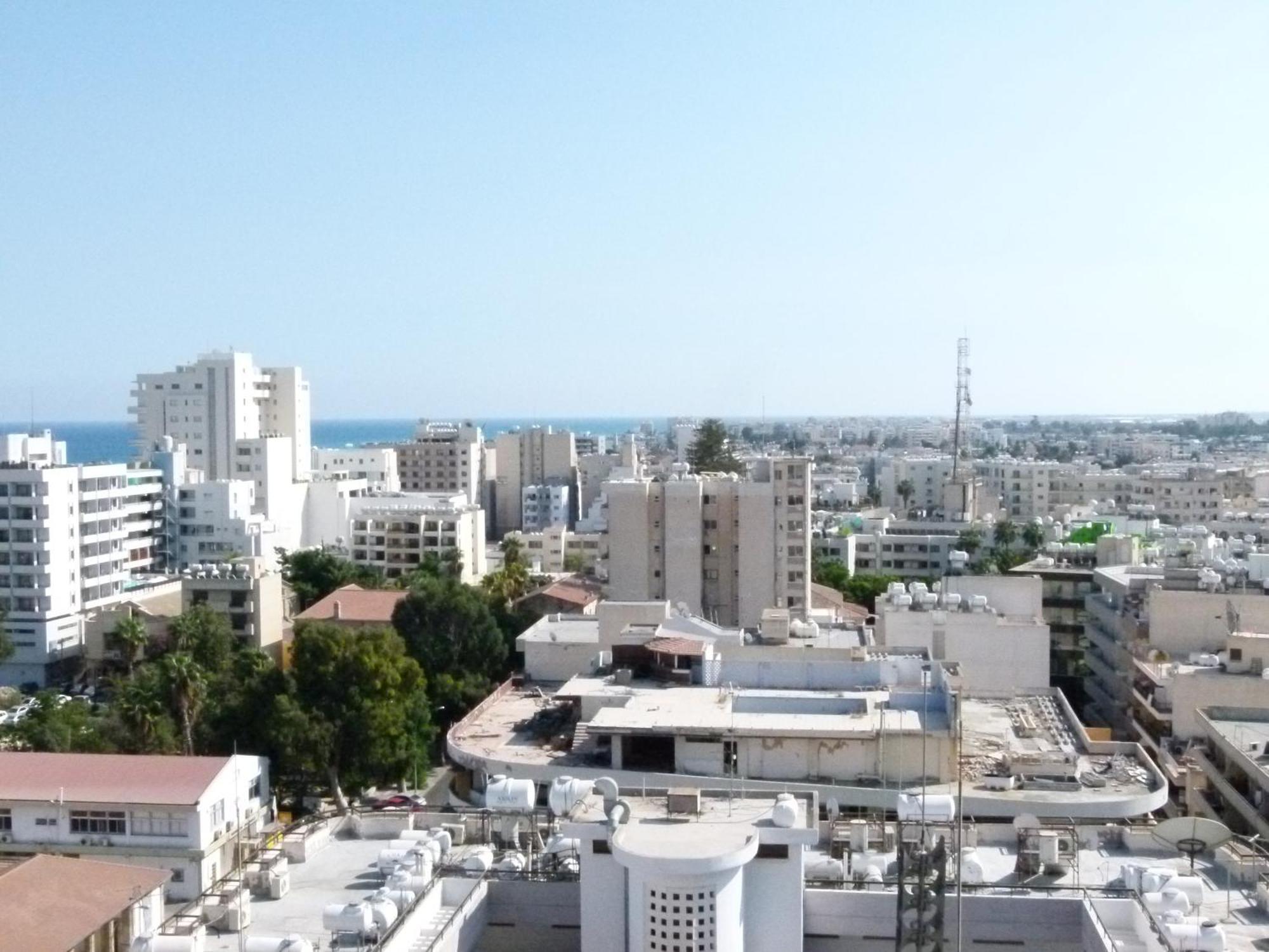 Aphrodite Heights Larnaca Exterior photo